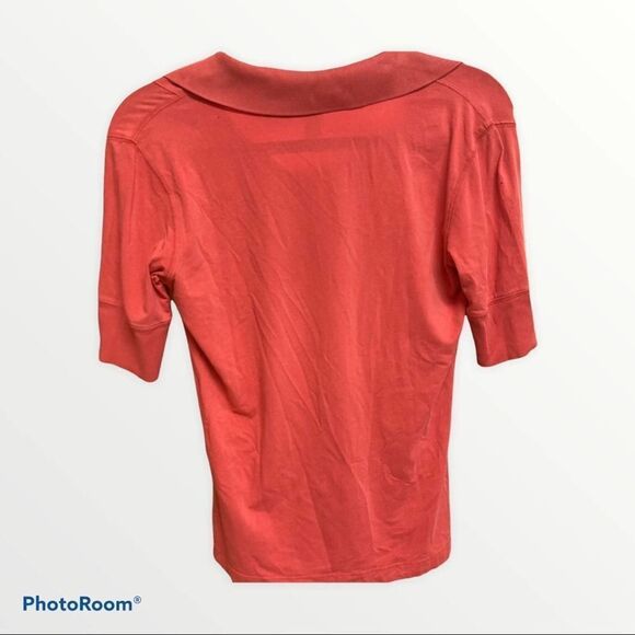 LUCY Activewear Tee Red Graphic Floral Medium - Picture 3 of 9